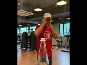 【ボトルキャップチャレンジ】ドニー・イェン