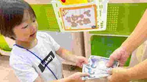 クレーンゲームは攻略法使えば幼稚園児でも大量ゲットできる説!